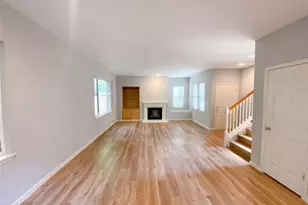 10769 221st Ln NE, Redmond, WA 98053 - Photo 3
