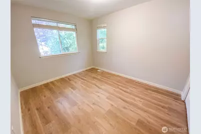 10769 221st Lane NE, Redmond, WA 98053 - Photo 7