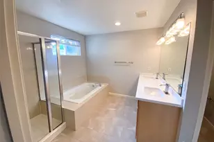 10769 221st Ln NE, Redmond, WA 98053 - Photo 5