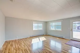 317 E Burke Ave, Arlington, WA 98223 - Photo 7