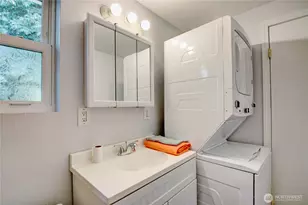 317 E Burke Ave, Arlington, WA 98223 - Photo 17