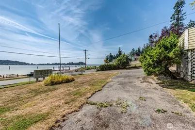 7610 Hermosa Beach Road, Tulalip, WA 98271 - Photo 39