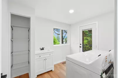 3328 168th Place SE, Bellevue, WA 98008 - Photo 23