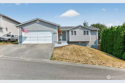 27215 Manor Place NW, Stanwood, WA 98292 - Photo 1