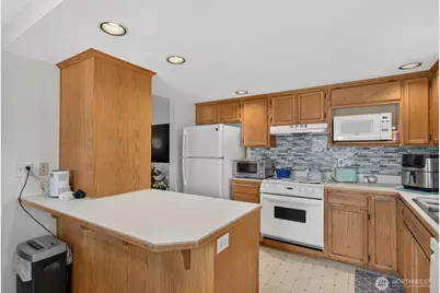 27215 Manor Place NW, Stanwood, WA 98292 - Photo 9
