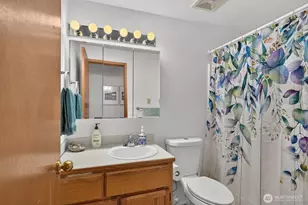 27215 Manor Pl NW, Stanwood, WA 98292 - Photo 19