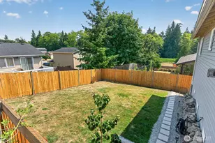 27215 Manor Pl NW, Stanwood, WA 98292 - Photo 21