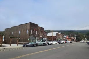 115 W Pennsylvania Ave, Roslyn, WA 98941 - Photo 1
