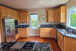 7652 East Green Lake Dr N, Seattle, WA 98103 - Photo 19
