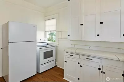 5262 15th Avenue NE, Seattle, WA 98105 - Photo 7