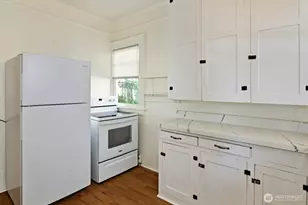 5262 15th Ave NE, Seattle, WA 98105 - Photo 7