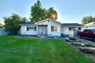 908 N 29th, Yakima, WA 98902 - Photo 1