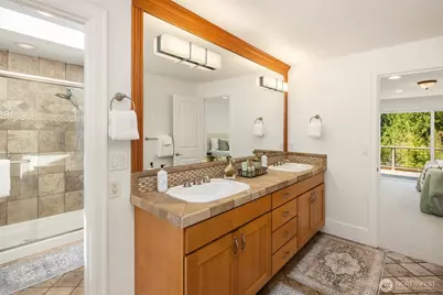 4859 86th Avenue SE, Mercer Island, WA 98040 - Photo 15