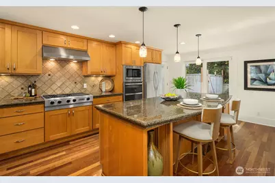 4859 86th Avenue SE, Mercer Island, WA 98040 - Photo 11