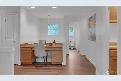 1965 16th Court NE, Issaquah, WA 98029 - Photo 21