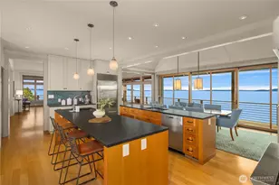 2481 Perkins Ln W, Seattle, WA 98199 - Photo 23