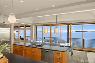 2481 Perkins Ln W, Seattle, WA 98199 - Photo 19