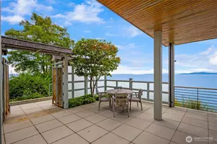 2481 Perkins Ln W, Seattle, WA 98199 - Photo 35