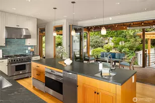 2481 Perkins Ln W, Seattle, WA 98199 - Photo 21