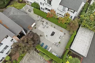 1011 156th Ave NE, Bellevue, WA 98007 - Photo 3