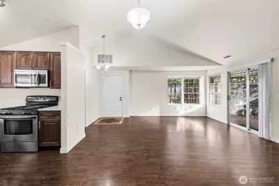 9103 183rd Avenue NE, Redmond, WA 98052 - Photo 11