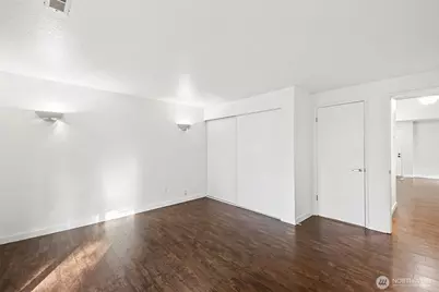 9103 183rd Avenue NE, Redmond, WA 98052 - Photo 17