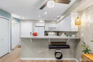 12034 15th Ave NE, Seattle, WA 98125 - Photo 5