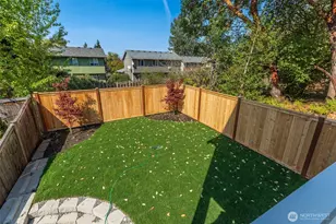 3330 58th Ave NE, Tacoma, WA 98422 - Photo 11