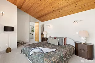 719 N 101st St, Seattle, WA 98133 - Photo 13
