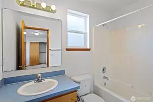 20627 Circle Bluff Dr, Arlington, WA 98223 - Photo 17