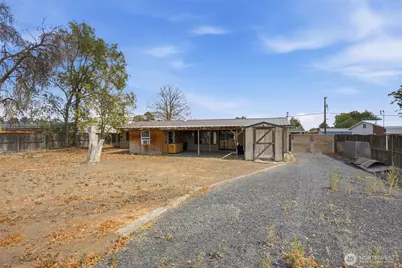 541 Castle Drive, Moses Lake, WA 98837 - Photo 5