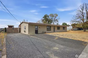 541 Castle Dr, Moses Lake, WA 98837 - Photo 3
