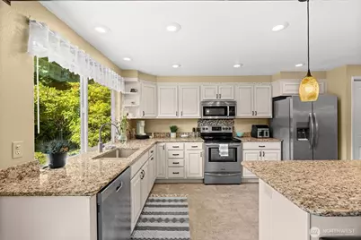 6001 44th Avenue NW, Gig Harbor, WA 98335 - Photo 11