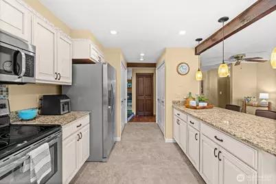 6001 44th Avenue NW, Gig Harbor, WA 98335 - Photo 9
