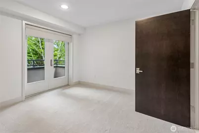 9123 NE Juanita Drive #205, Kirkland, WA 98034 - Photo 9