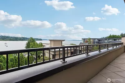 9123 NE Juanita Drive #205, Kirkland, WA 98034 - Photo 17