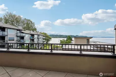9123 NE Juanita Drive #205, Kirkland, WA 98034 - Photo 19