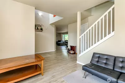 9506 10th Avenue E, Tacoma, WA 98445 - Photo 7