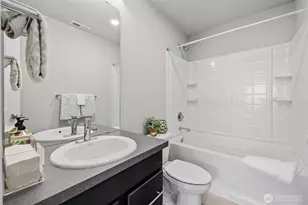 311 207th St SE, Bothell, WA 98012 - Photo 25