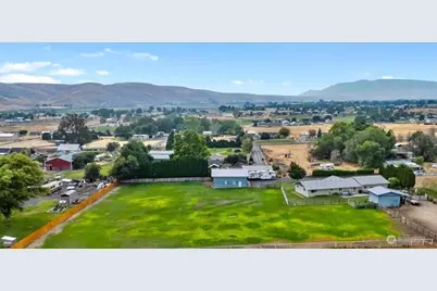 92 Clemans View Road, Selah, WA 98942 - Photo 5