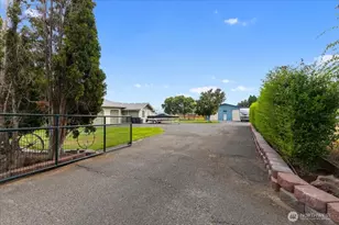 92 Clemans View Rd, Selah, WA 98942 - Photo 1