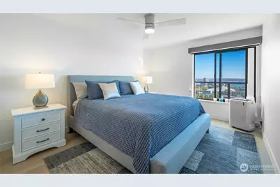 100 Ward Street #303, Seattle, WA 98109 - Photo 9
