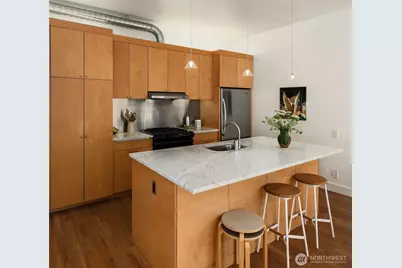 81 Vine Street #404, Seattle, WA 98121 - Photo 17