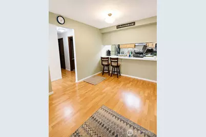 5719 Highway Place #6, Everett, WA 98203 - Photo 3