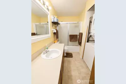 5719 Highway Place #6, Everett, WA 98203 - Photo 7