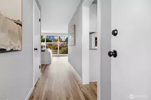 1425 Broad St, Mount Vernon, WA 98274 - Photo 3