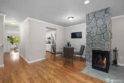 7639 SE 29th Street, Issaquah, WA 98029 - Photo 7