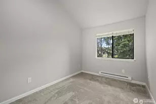 7639 SE 29th St, Mercer Island, WA 98040 - Photo 25