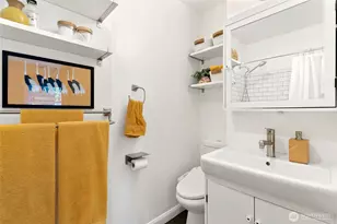 917 NE 72nd St, Seattle, WA 98115 - Photo 15