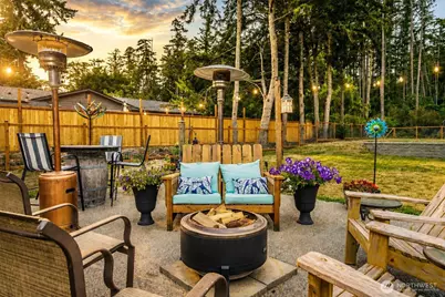 1808 Wellington Drive, Oak Harbor, WA 98277 - Photo 3
